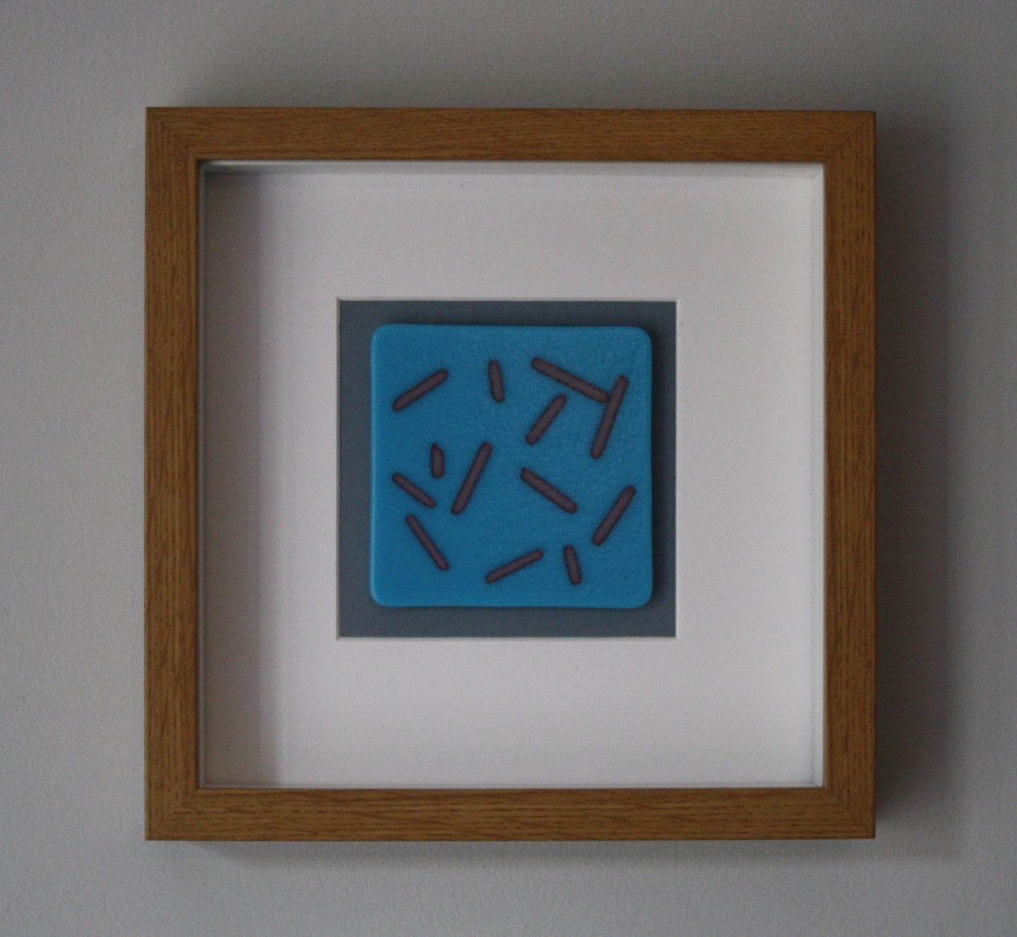 Blue Line Pattern Glass Wall Piece