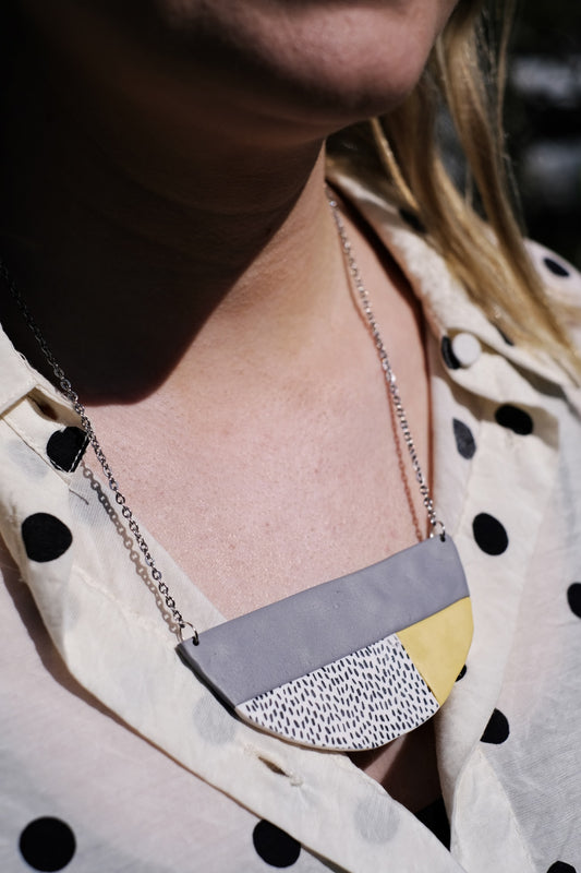 Yellow Speckled Ratio Necklace